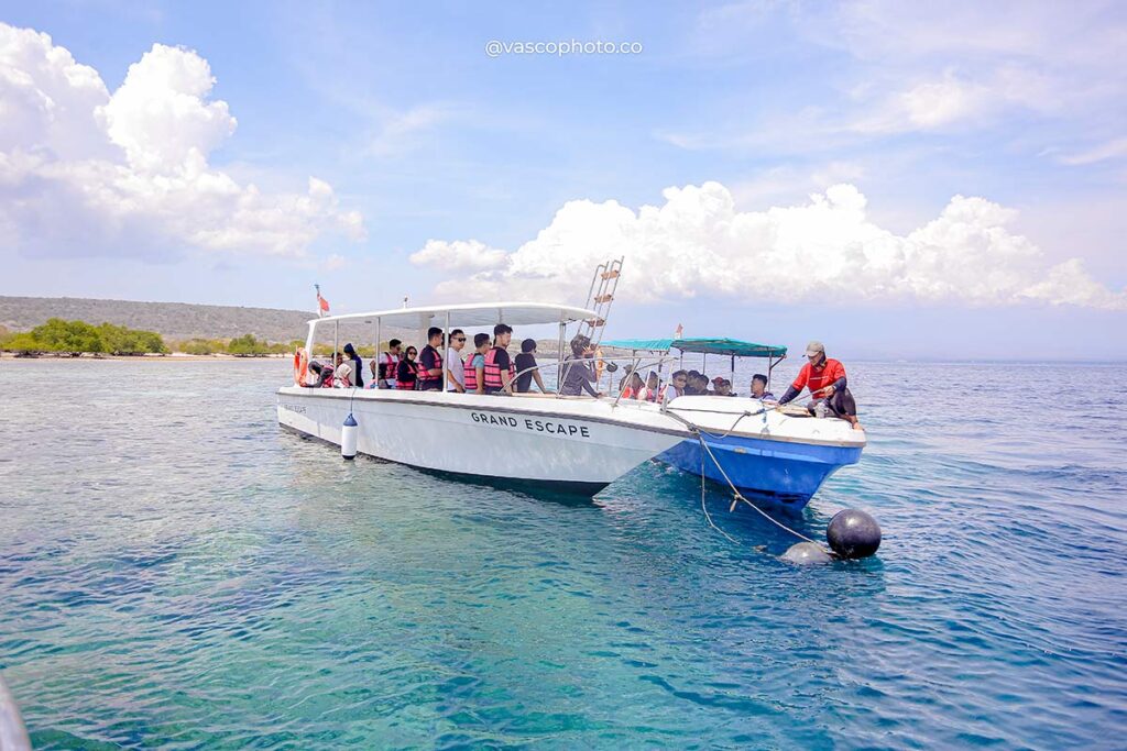 Perahu Pulau menjangan
